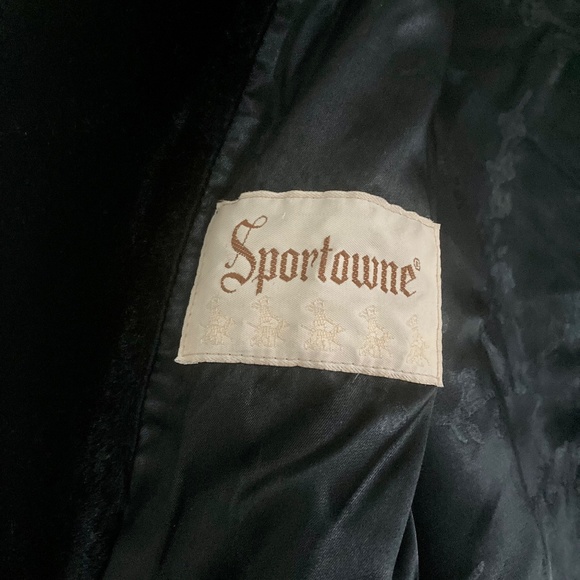 Black Velvet Evening/Opera Jacket - Picture 3 of 4